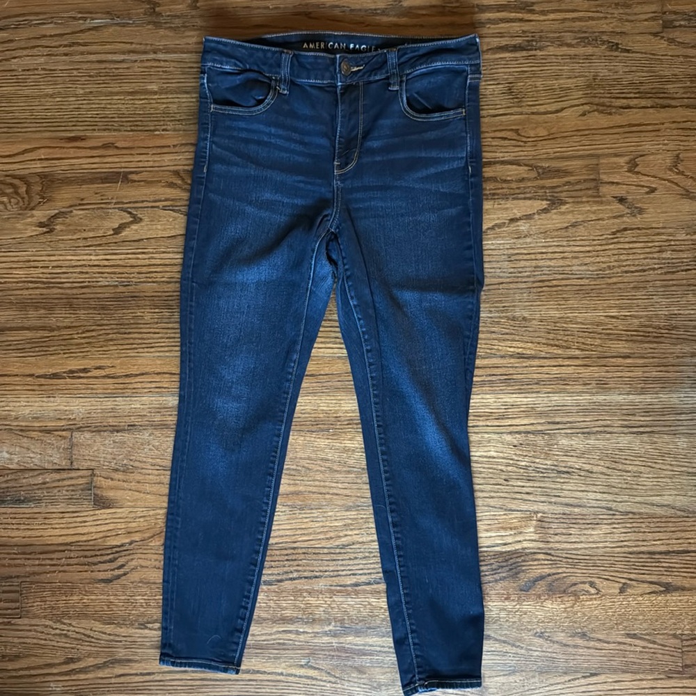 American Eagle Dark Wash Skinny Jeans